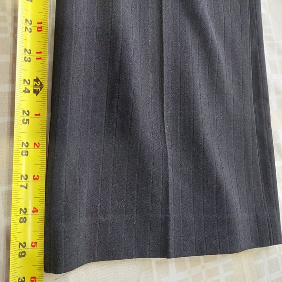 Jones New York Black Business PinStripe Stretchy Pants Blazer Suit Set, Sz 8P - Picture 15 of 16